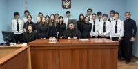 Учащиеся МБОУ СОШ №6 г. Пыть-Яха приняли участие в познавательной экскурсии на базе Пыть-Яхского городского суда - Пыть-Яхский городской суд